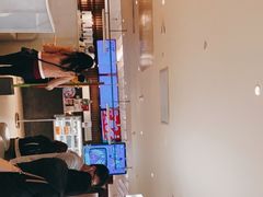 -奈雪的茶(花城汇中区PRO店)
