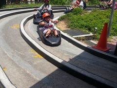 -圣淘沙天际线斜坡滑车