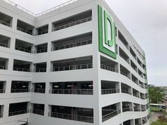 -浦东机场p4停车场