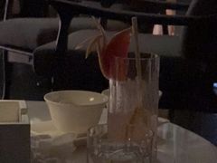 -瑰丽酒店·海吧·天际下午茶·现场DJ·天台酒吧