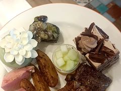-松咖啡自助餐厅·松北香格里拉