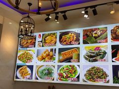 -梁姐啤酒鱼(兴坪古镇店)