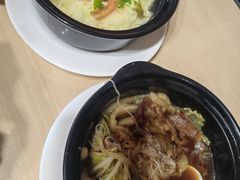 -闫家驴肉老店(华电一校店)