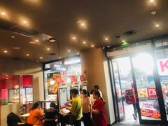 大堂-肯德基(温州世贸店)