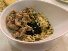 -香港新发烧腊茶餐厅(万象店)