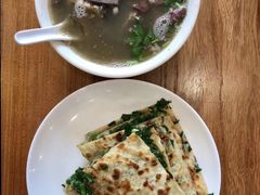 -老磁器口豆汁店(天坛店)