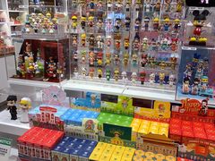 -泡泡玛特POPMART(蓝色港湾店)