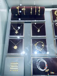 -周大福CHOW TAI FOOK(东门茂业店)