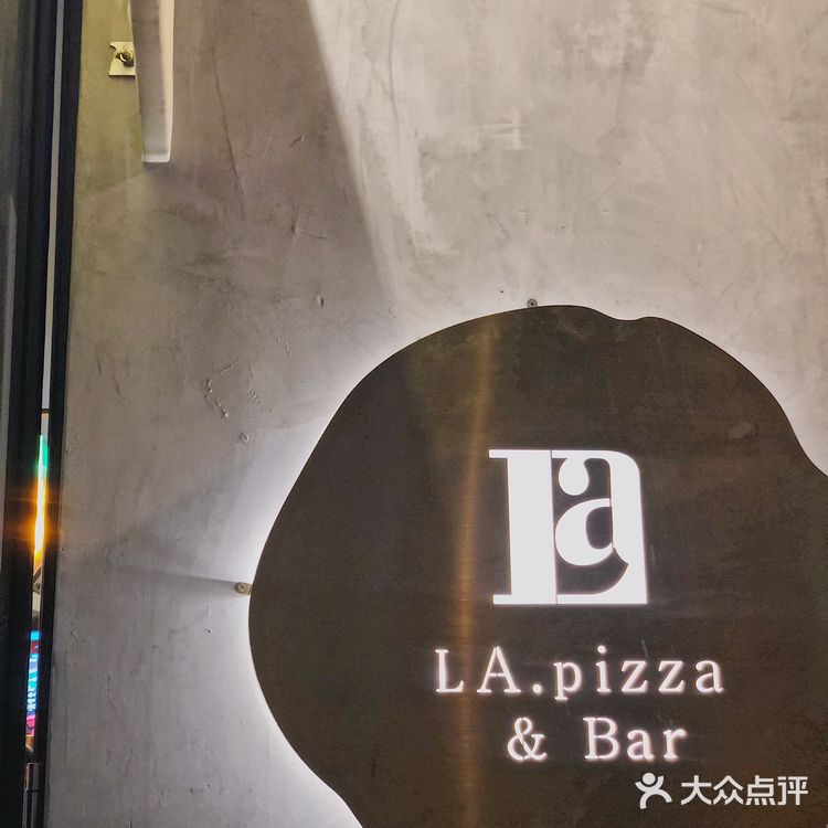 广州美食探店|江泰路隐藏美味!超有情调的小店🍽🥃