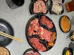 -啊美丽炭火烤肉(滑翔一店)