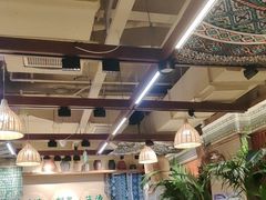 -云阿蛮云南生烫牛肉米线(奉贤路店)