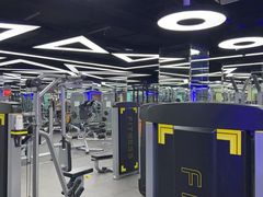 -宝德龙游泳健身