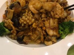 大眼全家福-大眼锅贴水饺(河东店)
