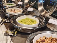 -飨食汇全日制餐厅·昆山皇冠假日酒店(九方店)
