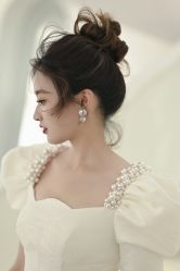 -艾米丽婚纱礼服