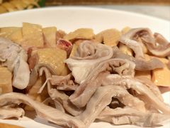 -尚尚仙·酸汤猪手·猪肚鸡火锅(华联万柳购物中心店)