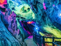 -伏牛地下河景区