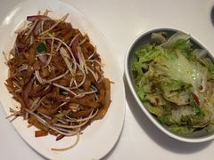 炒牛河粉-新旺茶餐厅·早餐·夜宵(仙霞店)
