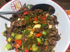 酸辣椒炒鸡杂-湘味淳(千禧街店)