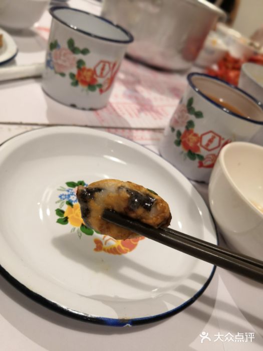 丹虾·文和友小龙虾品牌(航洋店)外婆菜炒汤圆图片