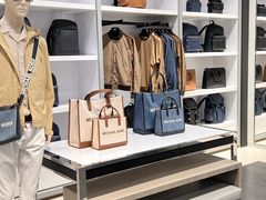 -王府井奥莱临潼小镇(临潼店)
