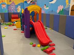 -戊辰亲子游泳俱乐部