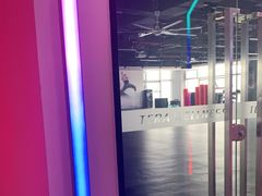 -一兆韦德健身·城市运动馆