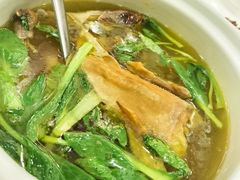 砂锅母鸡汤-梅龙镇酒家(南京西路总店)