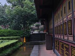 -峨眉山报国寺