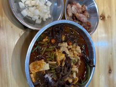 -柳州肥姨妈大骨螺蛳粉(东靖路店)