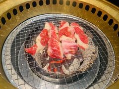 -山川小町·极番烧肉(新地假日广场店)