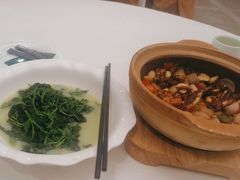 -五谷芳乳鸽王(海景店)