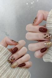 -秀色美甲美睫纹绣护肤