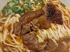 -康师傅私房牛肉面(马泉营奥莱店)