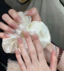 -LILY NAILS美甲美睫