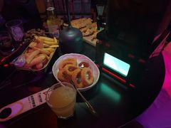 -赤红音乐现场(浦东金桥路店)