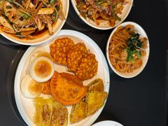 -艳阳天民俗村(公园路店)