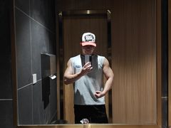 -F+轻食健身赋能空间(中华北路国贸商场店)