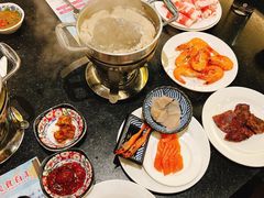 -金马门国际美食百汇(珞喻路店)