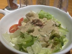 金枪鱼蔬菜沙拉-斗牛士牛排(南京东路店)