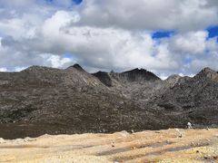 -兔儿山
