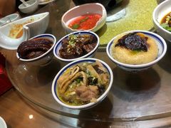 -窄巷子陕菜馆·地道陕西菜(粉巷店)