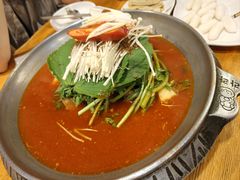 -喇喇排骨火锅·传统韩式脊骨汤(望京西园总店)