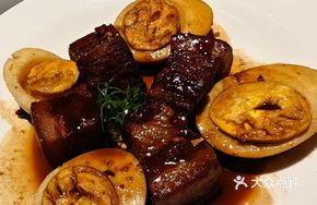 Ningbo Grandmother's Braised Pork