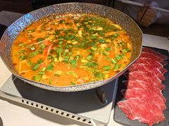 苗岭红酸汤-旺福·贵州酸汤牛肉火锅(陆悦天地店)