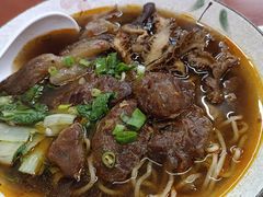 -尊品原汁牛肉面