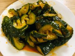 蓑衣黄瓜-王三姑牛肉饼