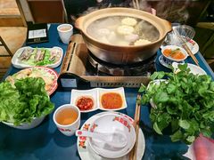 -邹开喜·小海鲜醉鸡煲·潮汕鲜切牛肉店(襄阳北路店)