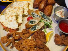 缤纷小食拼盘-bluefrog蓝蛙(皇庭广场店)