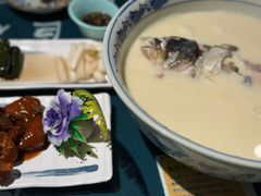 -南京金牛湖巨碗鱼头